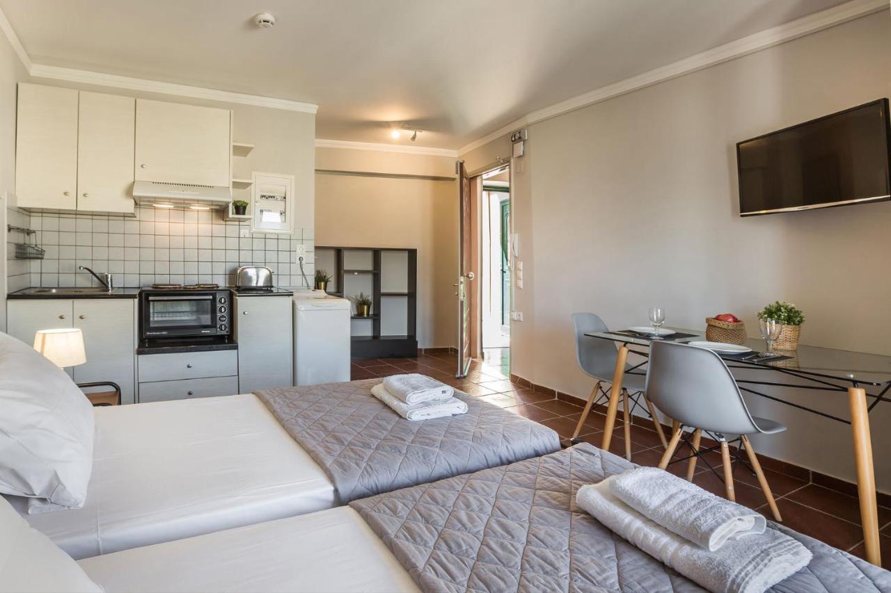 Fidias City Rooms Аргостолион Екстериор снимка