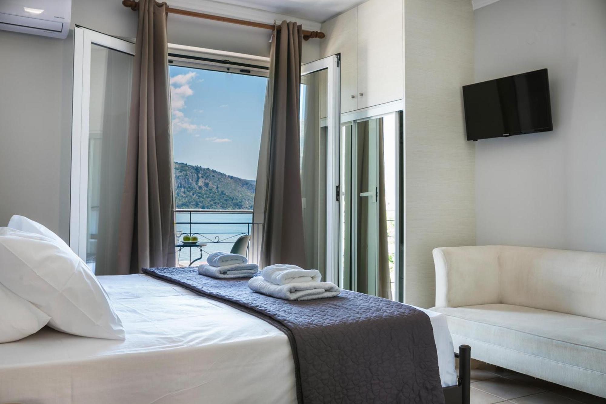 Fidias City Rooms Аргостолион Екстериор снимка
