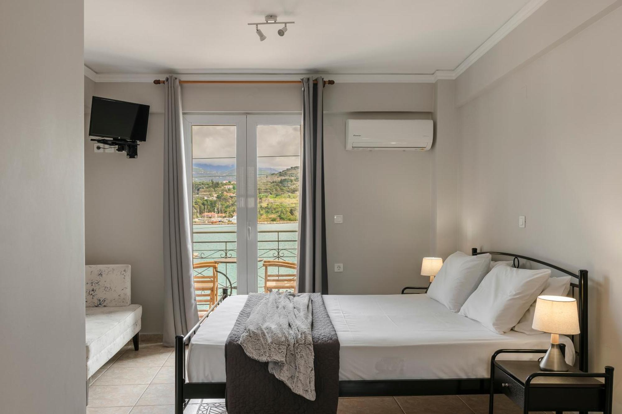Fidias City Rooms Аргостолион Екстериор снимка